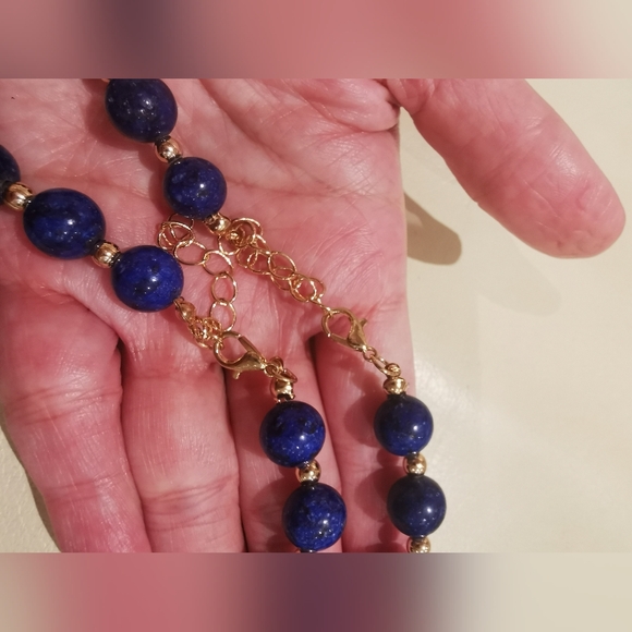 Lapis Lazuli pendant on Phoenix and Lapis lazuli stone necklace - Picture 4 of 6